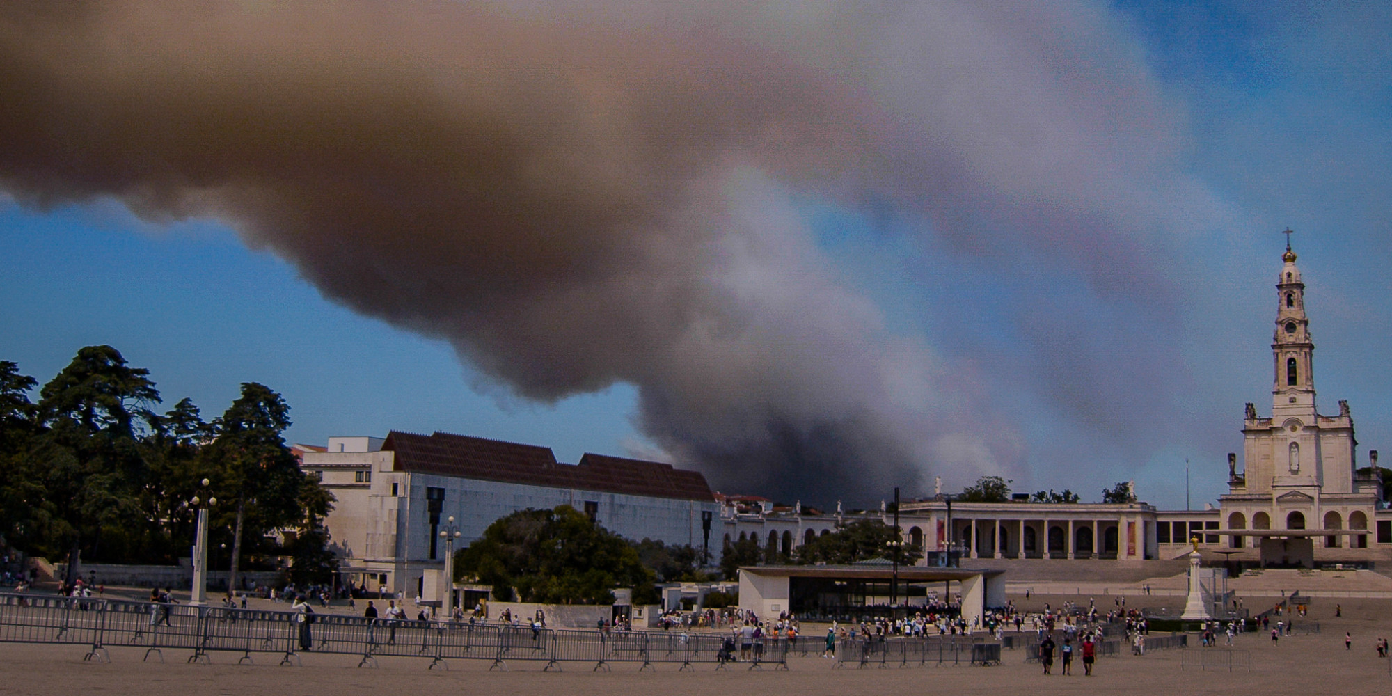 fires-a-forest-fire-destroyed-7-000-hectares-in-central-portugal