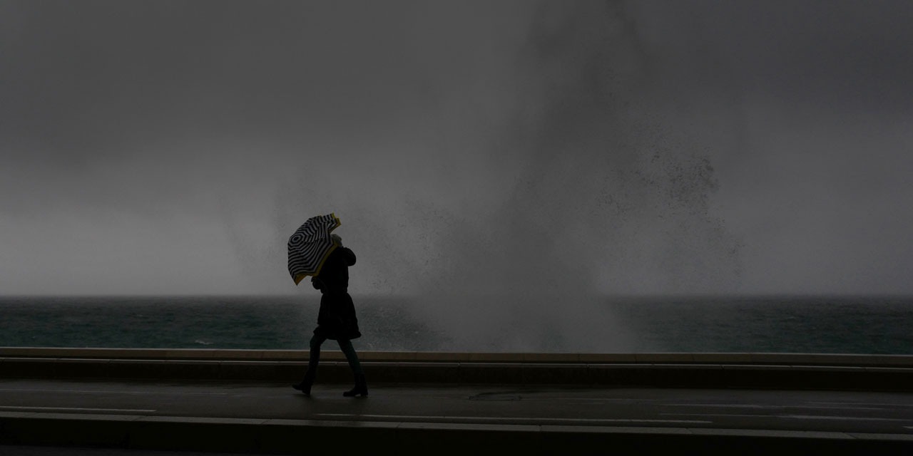 La météo de dimanche : un temps encore nuageux et pluvieux - Europe1
