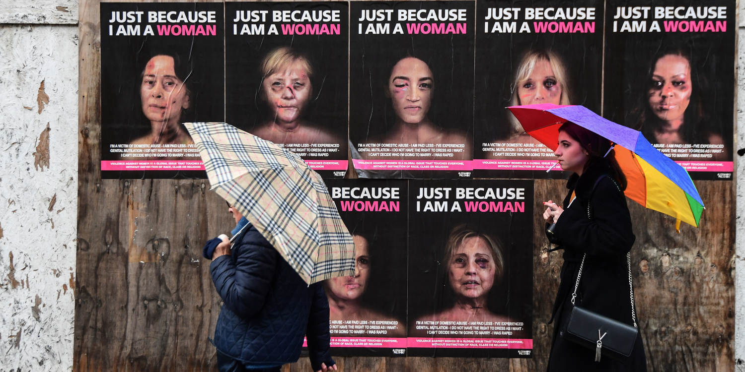 Video Photomontage De Brigitte Macron Blessee L Artiste Explique Son Oeuvre