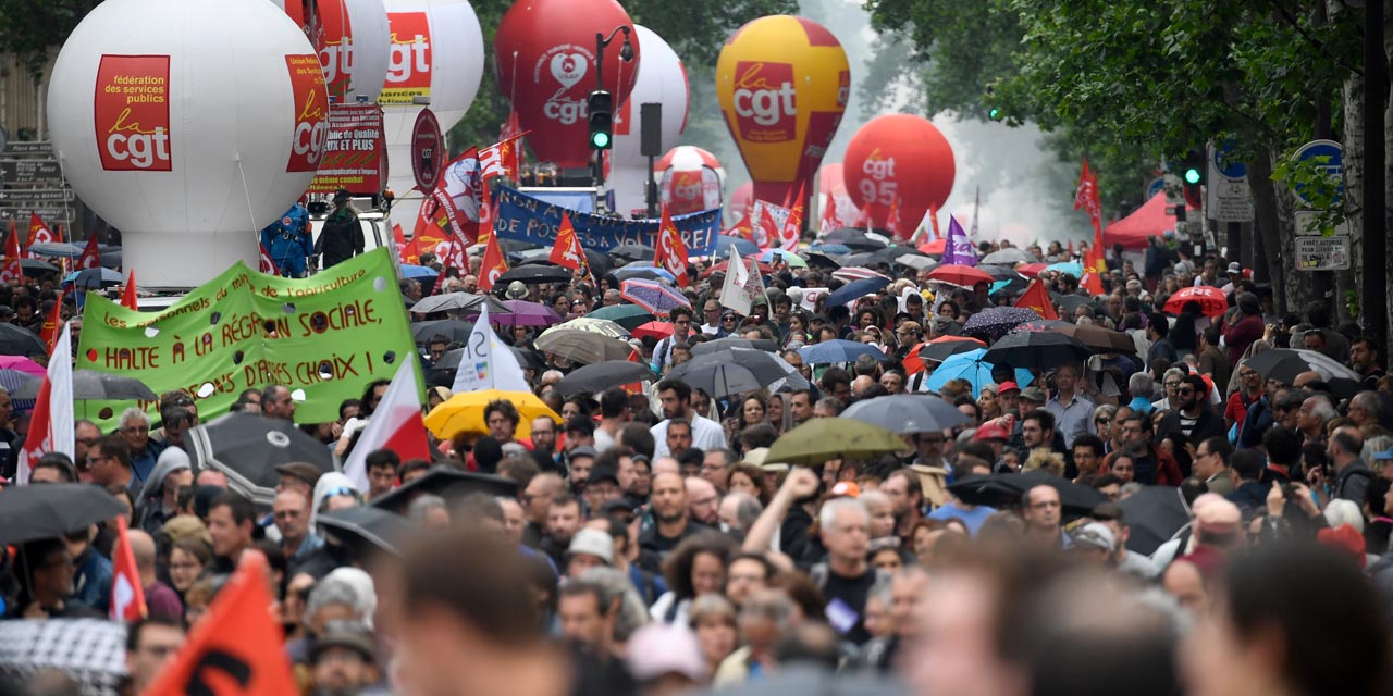 Manifestation De Fonctionnaires 16 400 Personnes A Paris