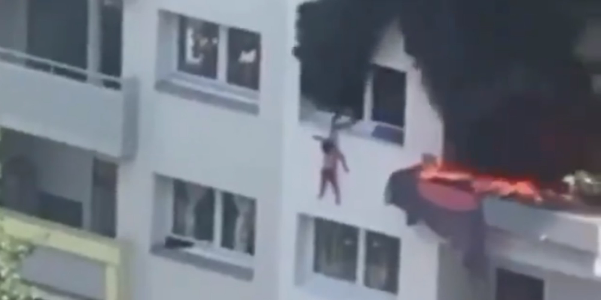 On Leur A Dit Sautez Sautez L Un Des Sauveteurs Des Enfants De Grenoble Temoigne
