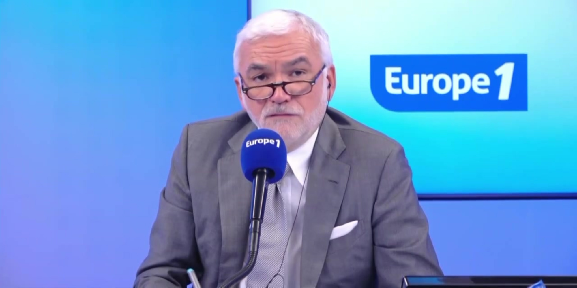 Pascal Praud et vous - Depardieu accusé de viol : «Qui êtes-vous pour juger ?», deux auditeurs se divisent