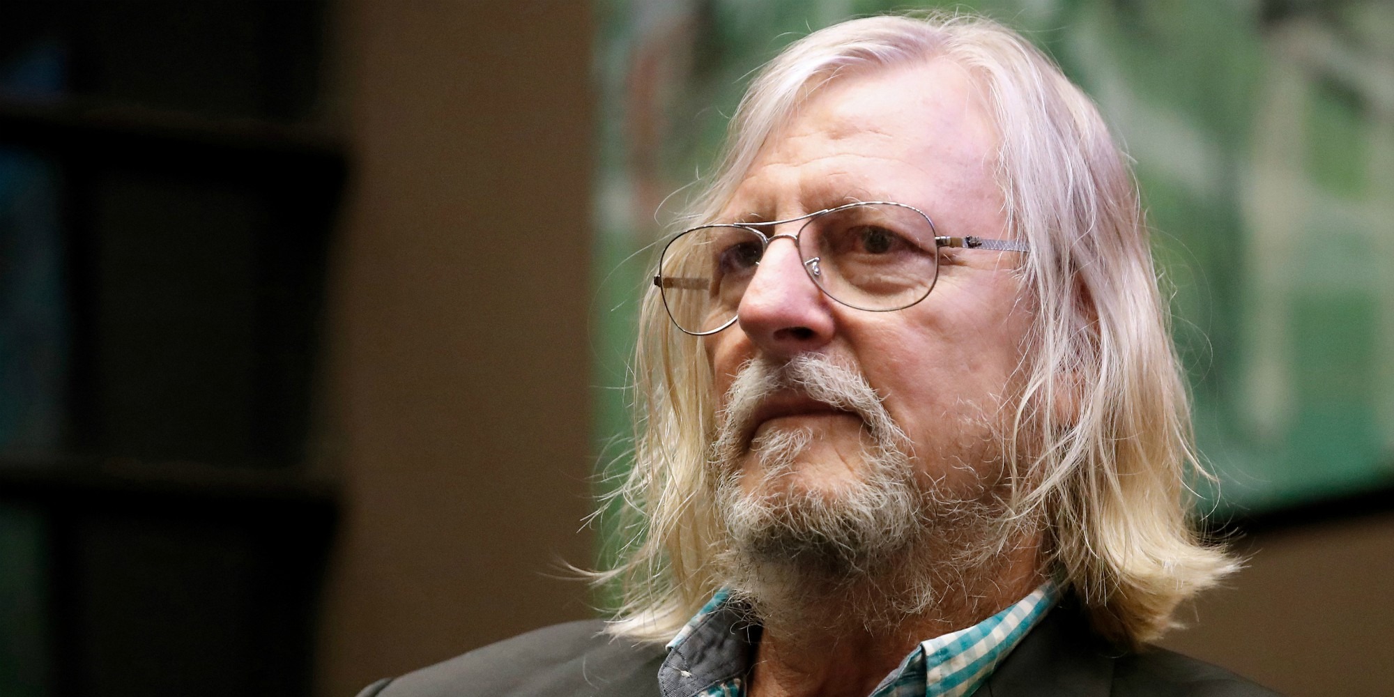 Sa Jeunesse Sa Deco Son Bureau Trois Anecdotes Sur Didier Raoult