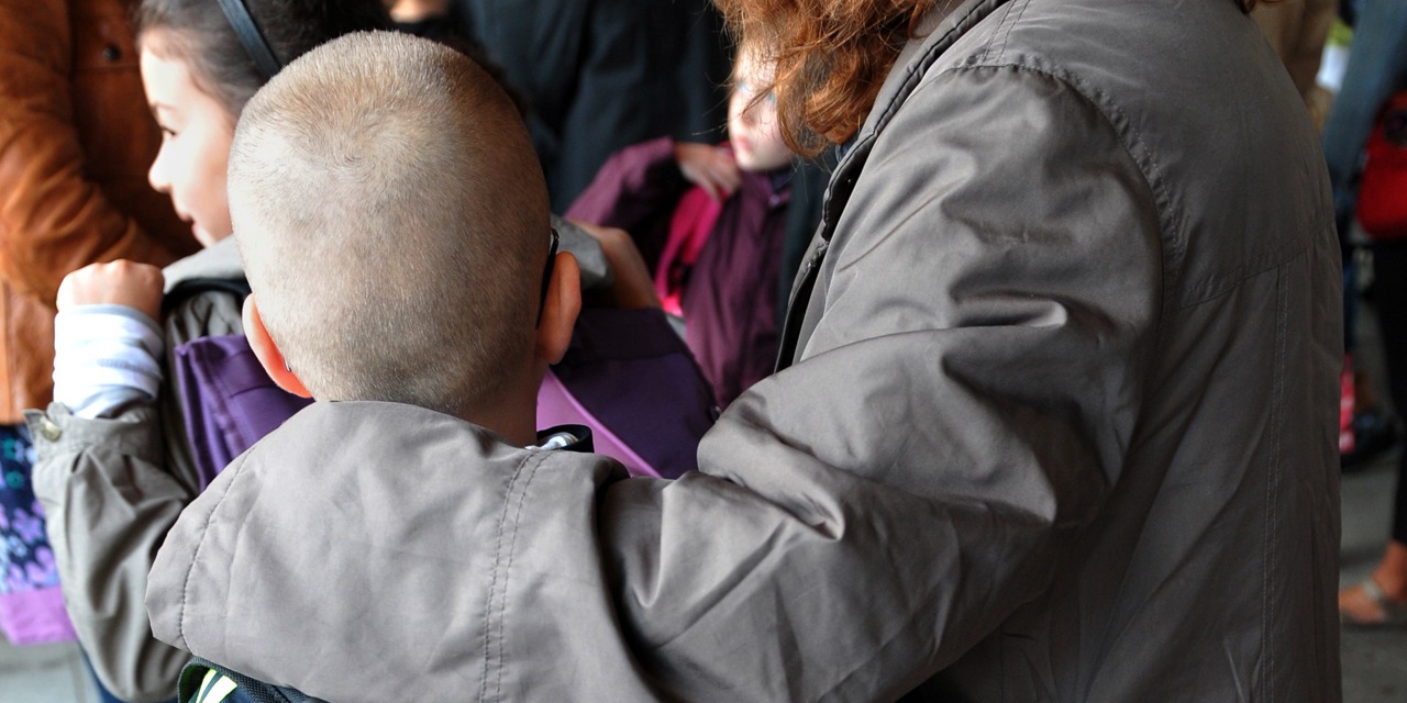 Retard Du Dispositif Des Auxiliaires De Vie Scolaire Des