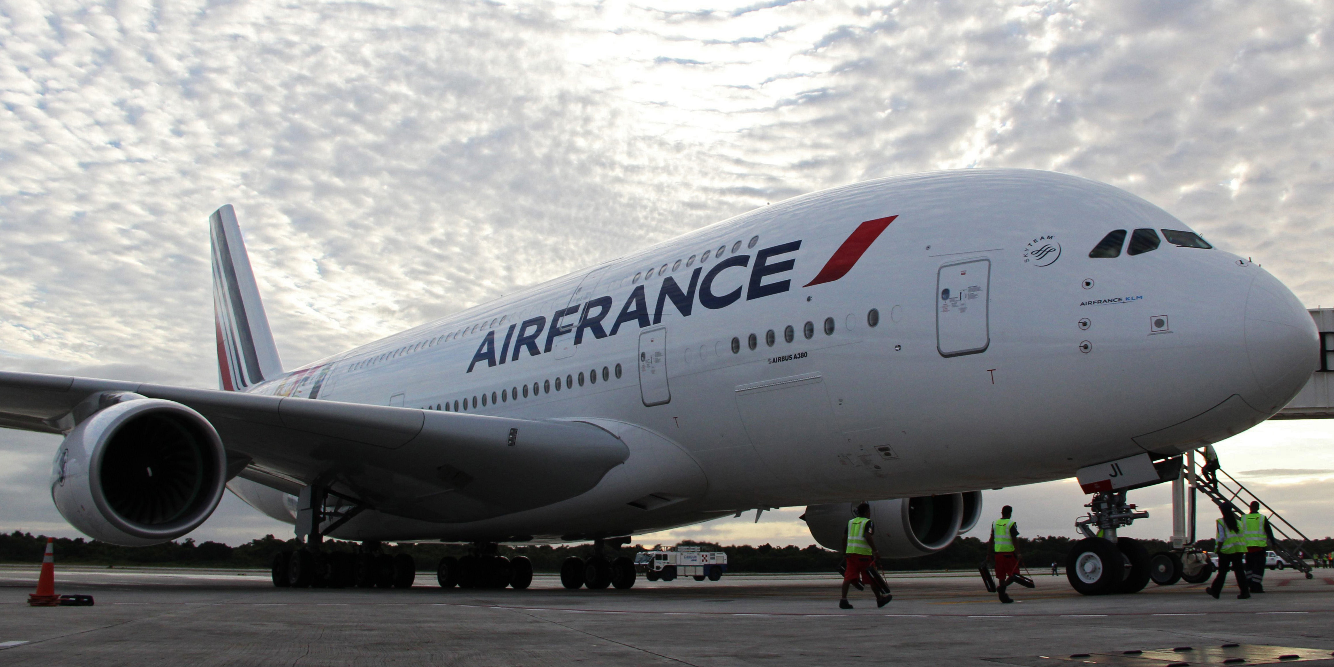 Reduction Of 8 To 10 000 Jobs At Air France It S Really Scandalous Teller Report