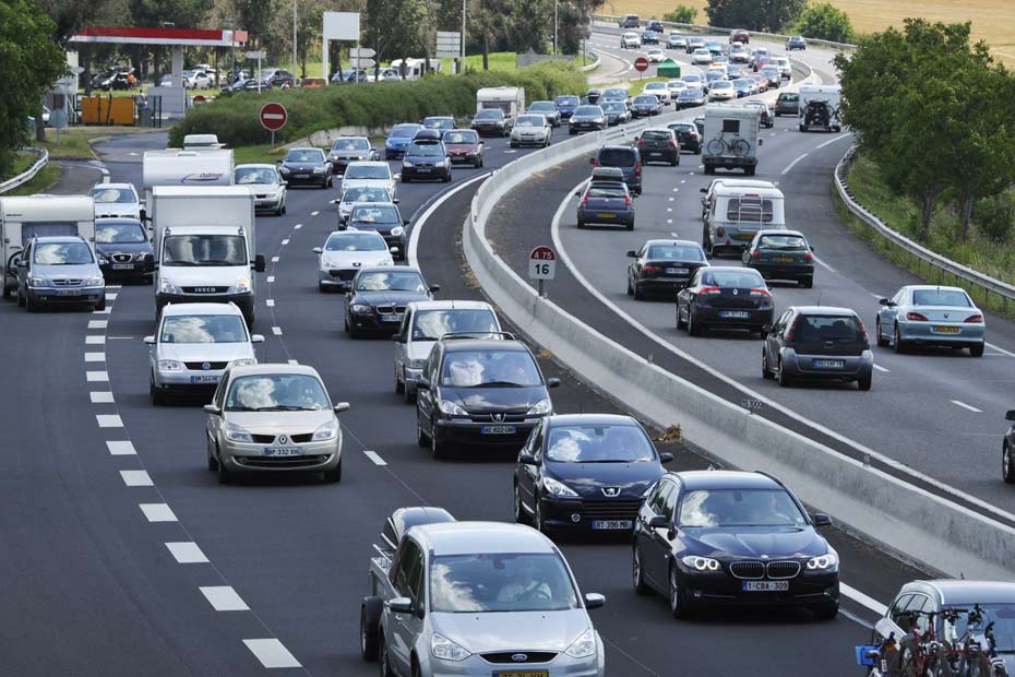 Хочешь ли изменить этот мир. Из ряда выходящего. Фразеологизм из ряда вон. Из ряда вон выходящий рисунок фразеологизм. Из ряда вон выходящее.