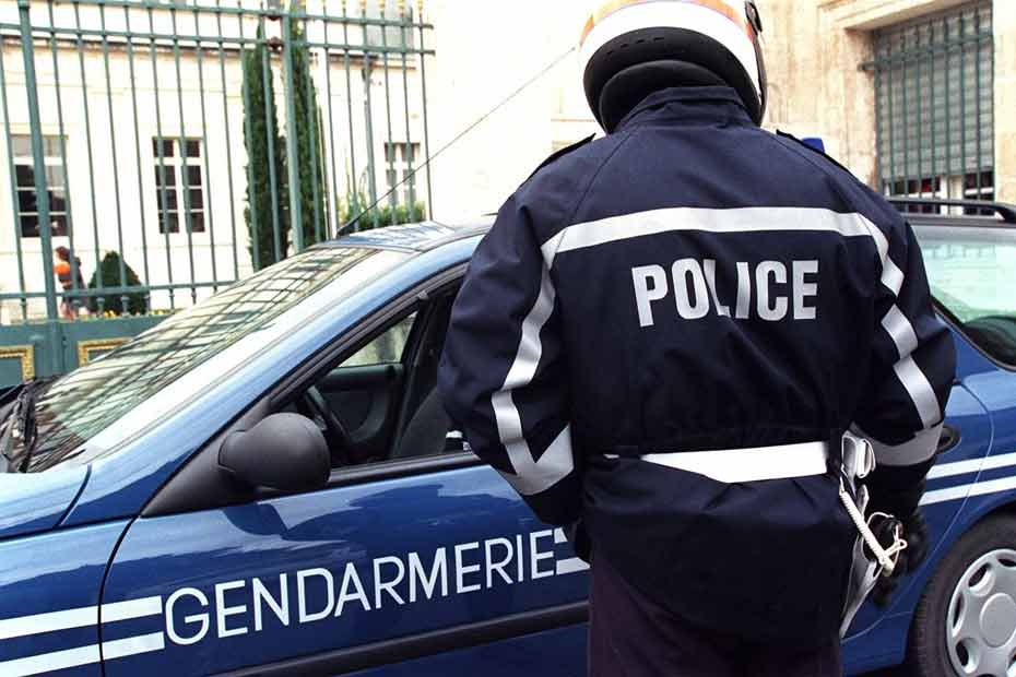Un policier verbalisé par des gendarmes Un policier verbalisé par des gendarmes