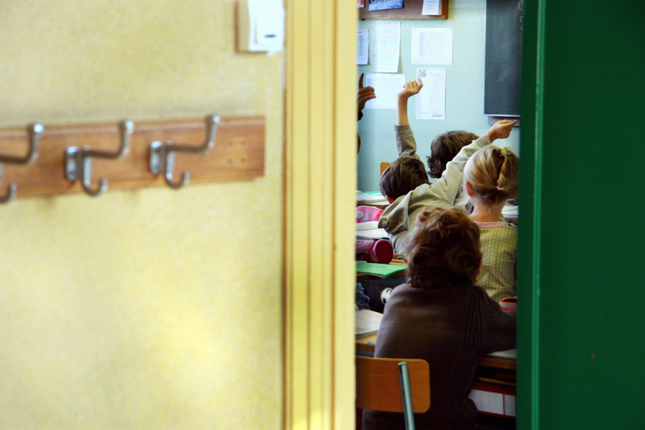 Une prof se suicide dans son école