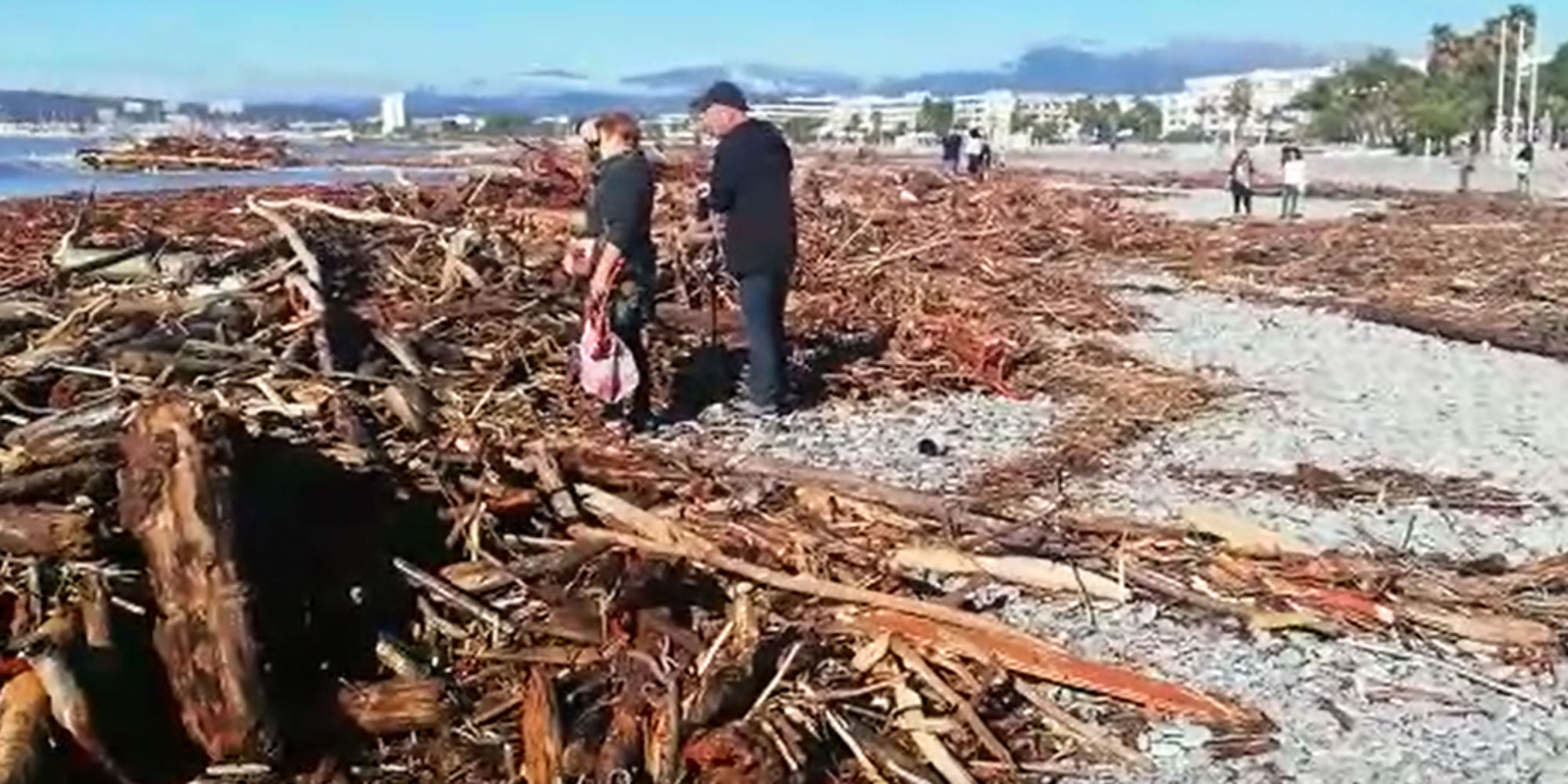 VIDÉO - Crues dans le Sud-Est : d'impressionnants dégâts à ...