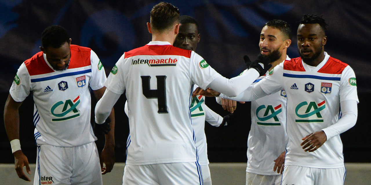 Coupe De France Lyon S Offre Guingamp Et File En Quarts