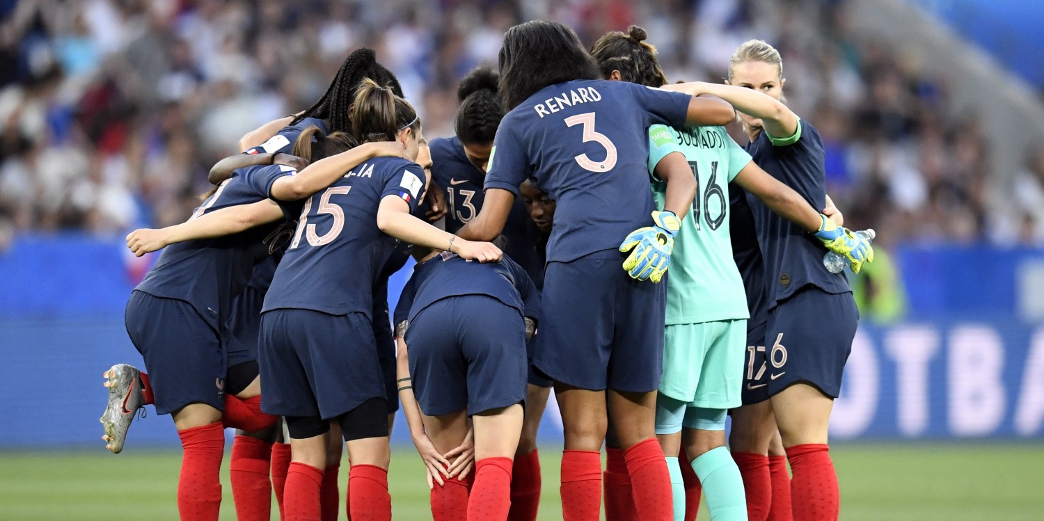 Coupe du monde féminine  les Bleues qualifiées pour les huitièmes de