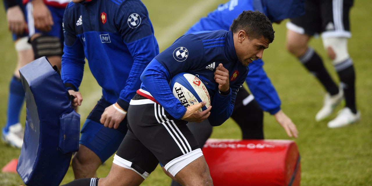 d 233 couvrez le nouveau maillot du xv de d 233 couvrez le nouveau maillot du xv de