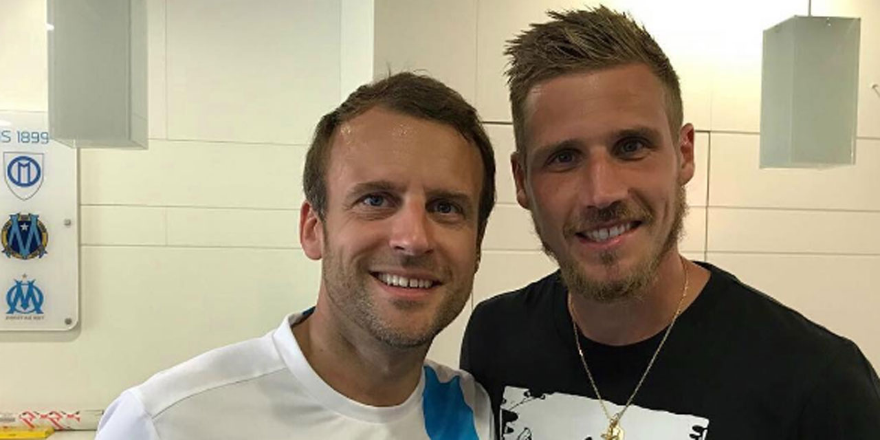 Emmanuel Macron En Visite Au Centre D Entrainement De L Om