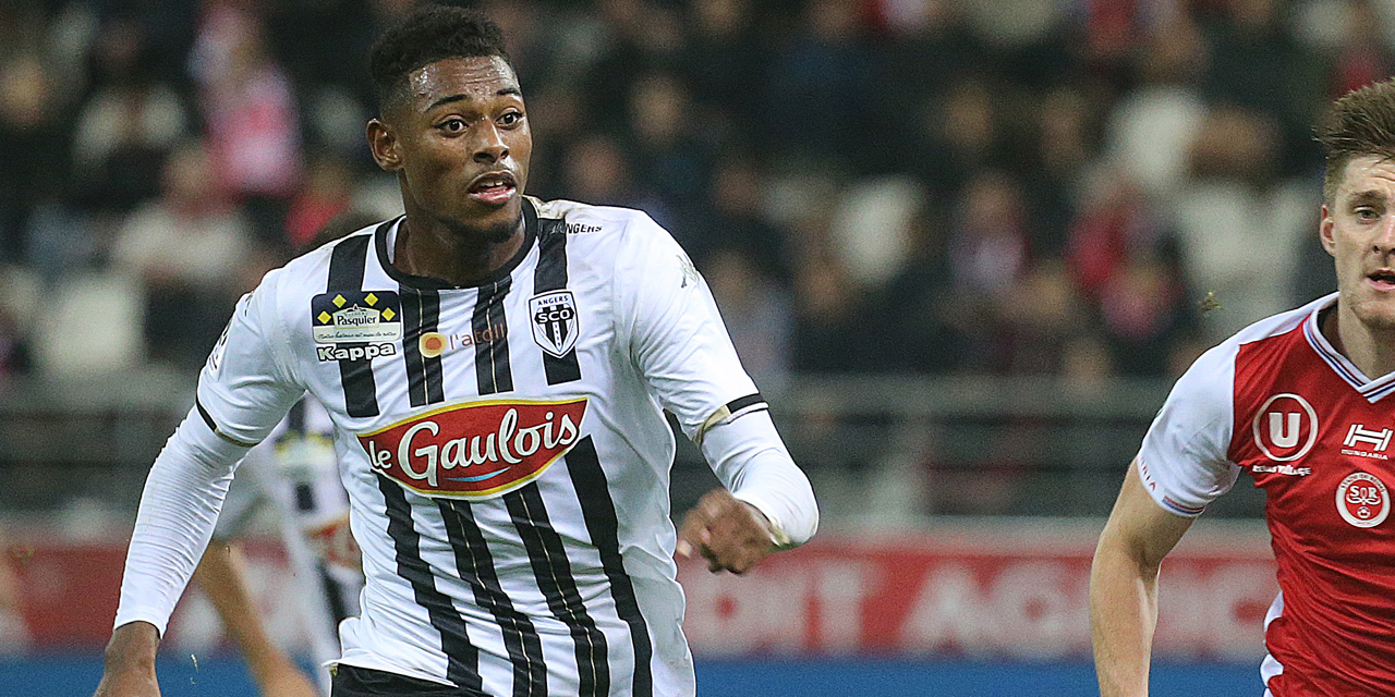 Ligue 1 Jeff Reine Adelaide Angers Signs In Lyon For 5 Years Teller Report