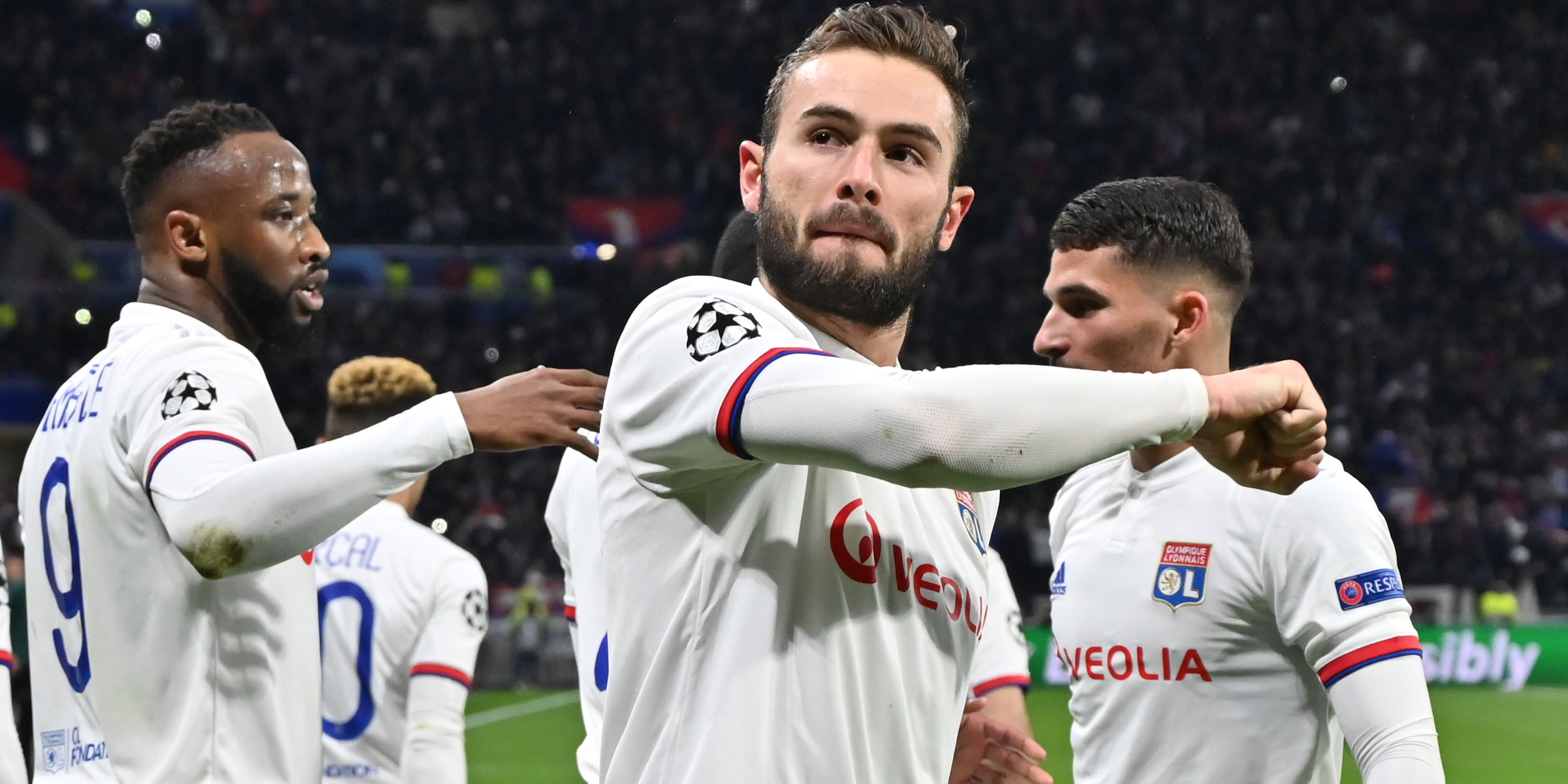 Ligue des champions : un grand Lyon bat la Juventus en ...