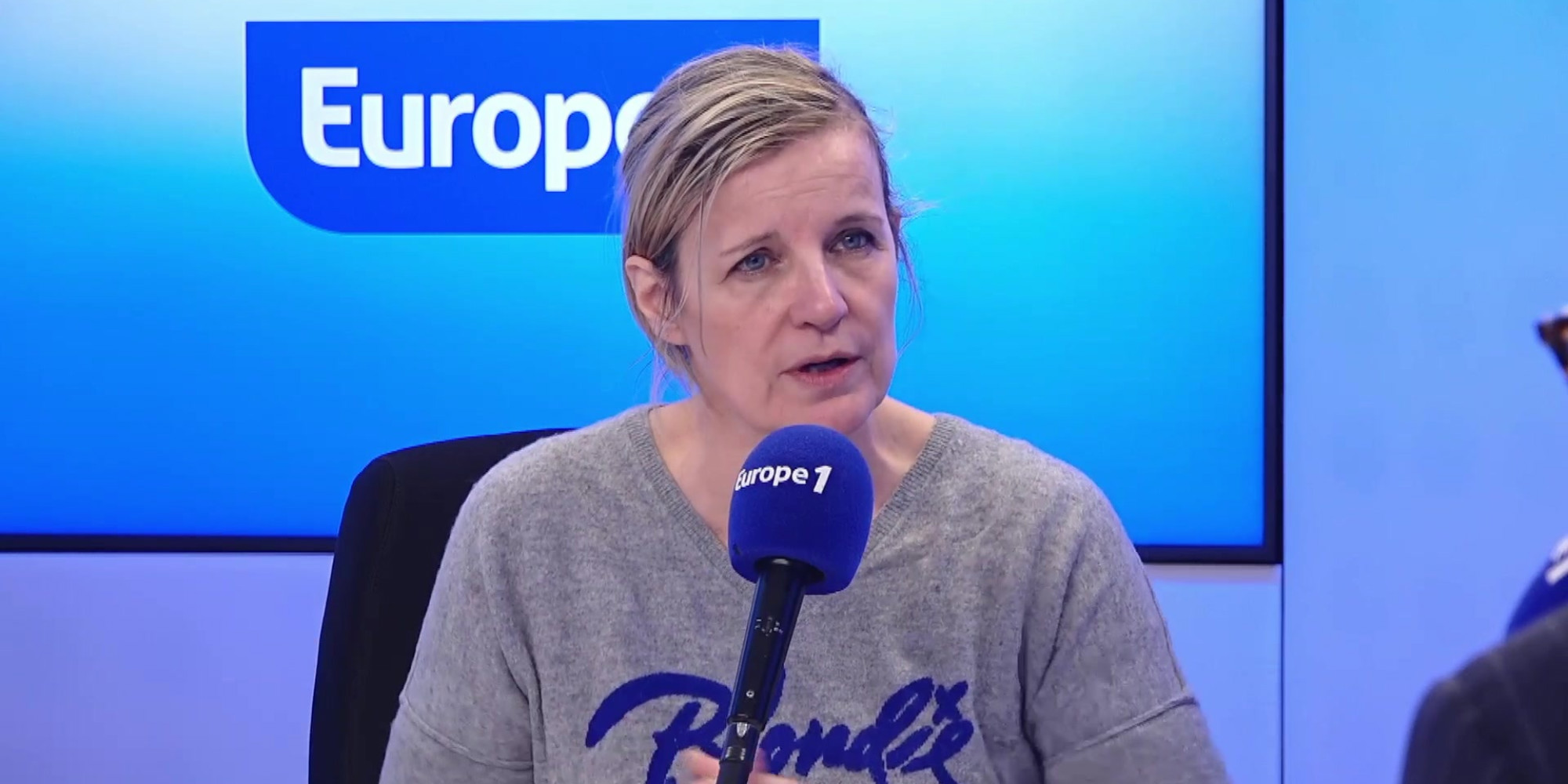 Pascal Praud et vous – JO de Paris 2024 : avec ses 8.356 places, le Palais Ephémère «est une catastrophe pour le judo», déplore Céline Géraud