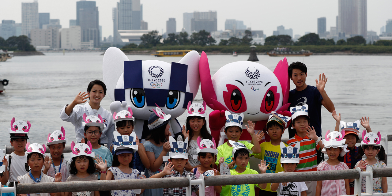 PHOTO - JO 2020 : Tokyo baptise ses mascottes futuristes