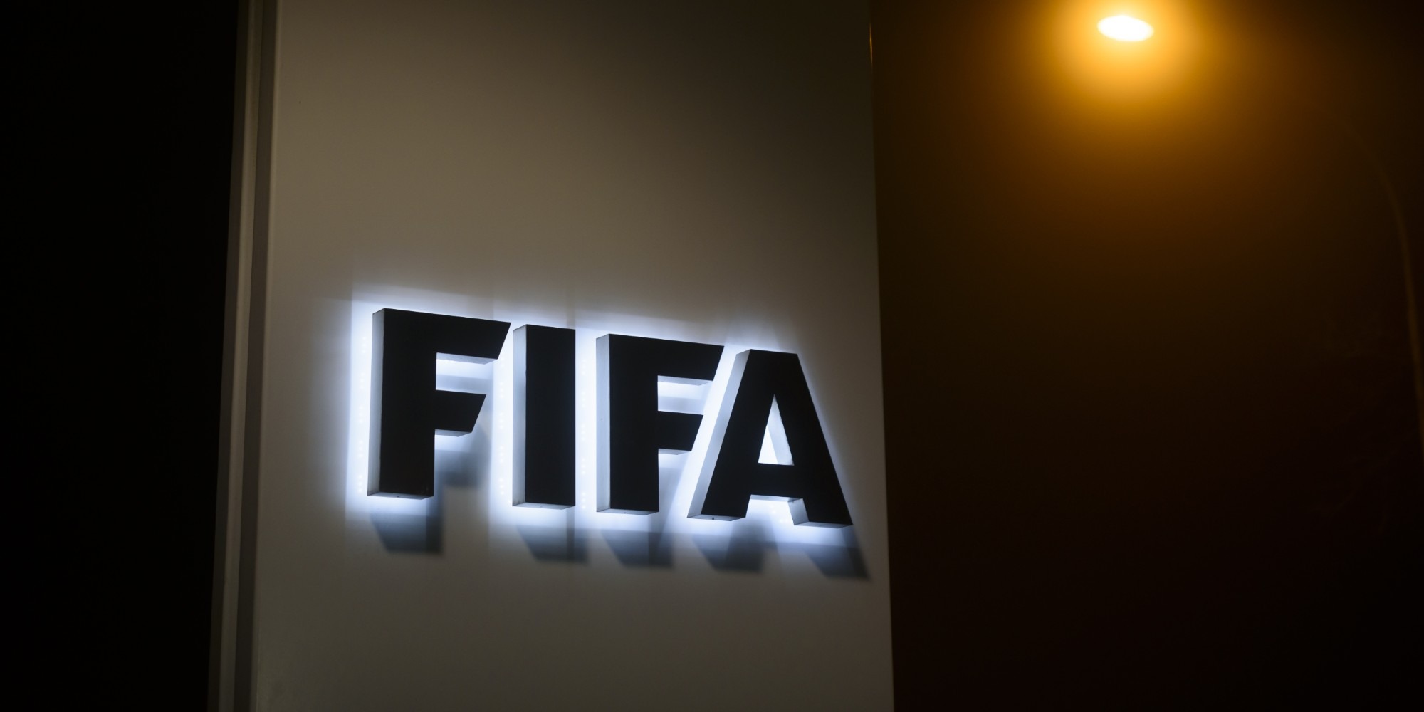 La FIFA impone sanciones a Francia, Argentina y México