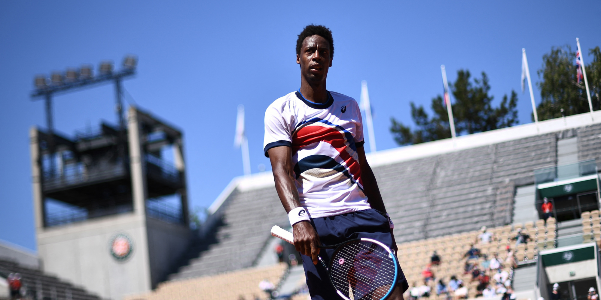 Roland-Garros : Gaël Monfils balayé en quatre sets par le 105e joueur mondial