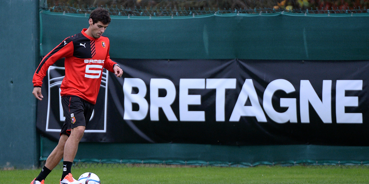 Carte Collector Yoann Gourcuff – Stade Rennais – Fiche So Foot – État Proche Neuf