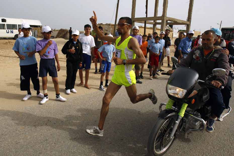 Un athl te de Gaza interdit de marathon Bethl em