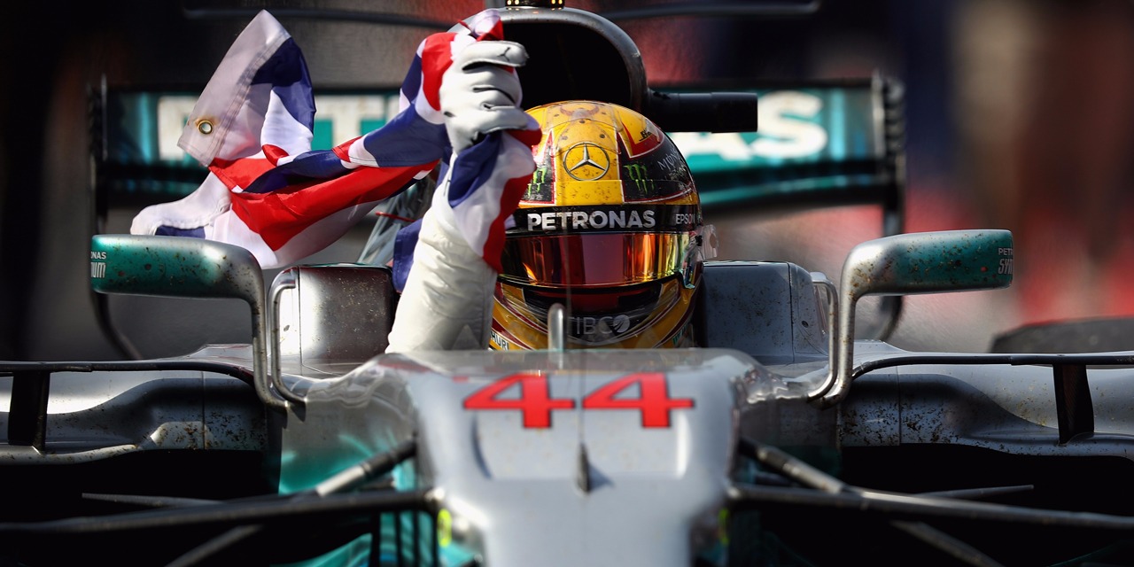 VIDÉO - F1 : les cinq moments-clés du sacre de Lewis Hamilton