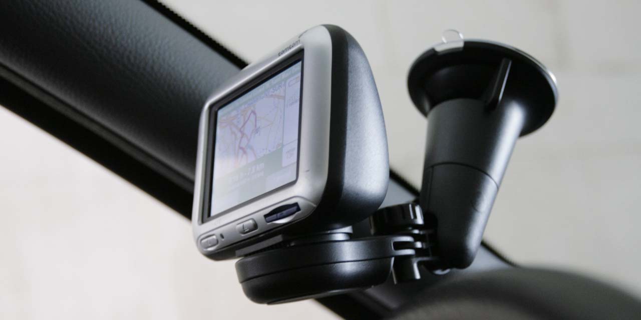 Kit De Voyage Européen - Équipement Indispensable Pour Conduire Légalement En Europe